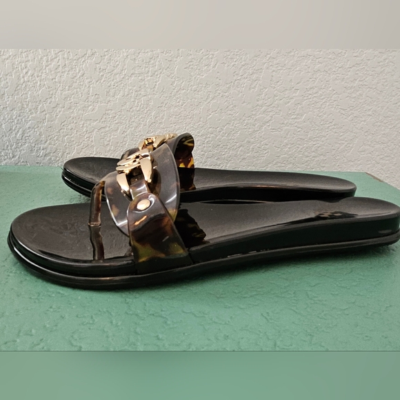Vince Camuto Evolet Tortoise Black Jelly Sandals 6 Gold Chain Slide - Picture 6 of 11
